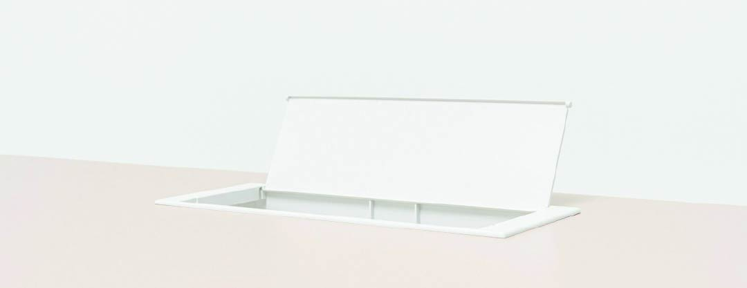 Aluminium furniture element