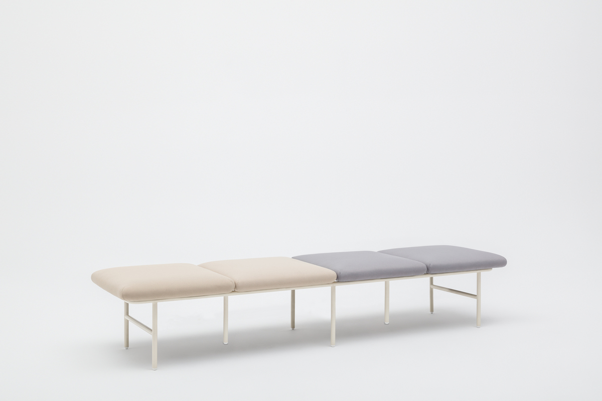 sofa Agora: Xtreme XR108, XR094, RAL1013