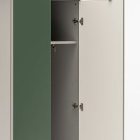 Color: zielony butelkowy, aluminium satinato