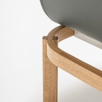 fotel Ramp: Leather L-02, fornir dąb naturalny