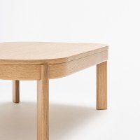 stolik kawowy Ramp: fornir dąb naturalny